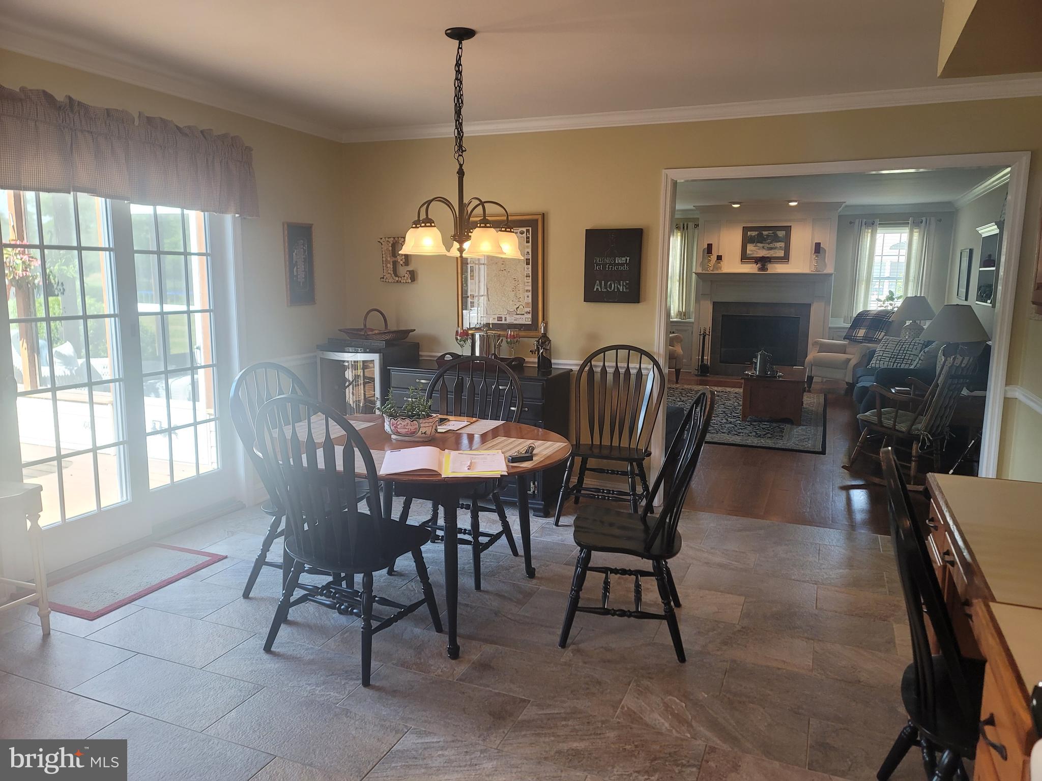 73 Island Road Monroeville, NJ 08343 - Photo 13 of 45 Kitchen eat in area