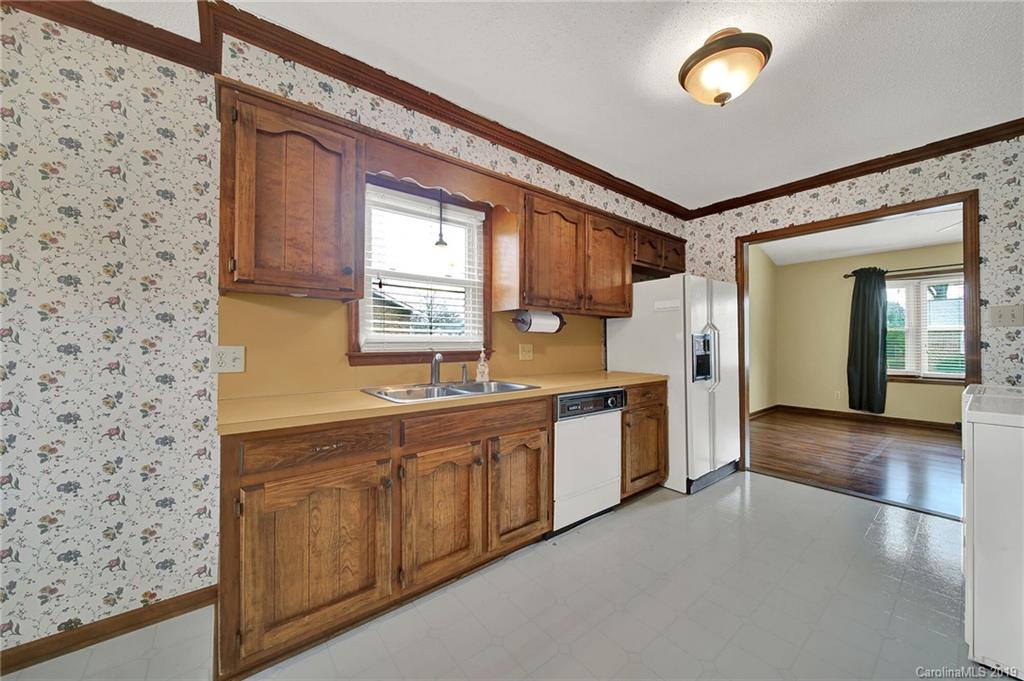 1957 Ebenezer Road Rock Hill, SC 29732 - Photo 14 of 35 Gallery Image 14