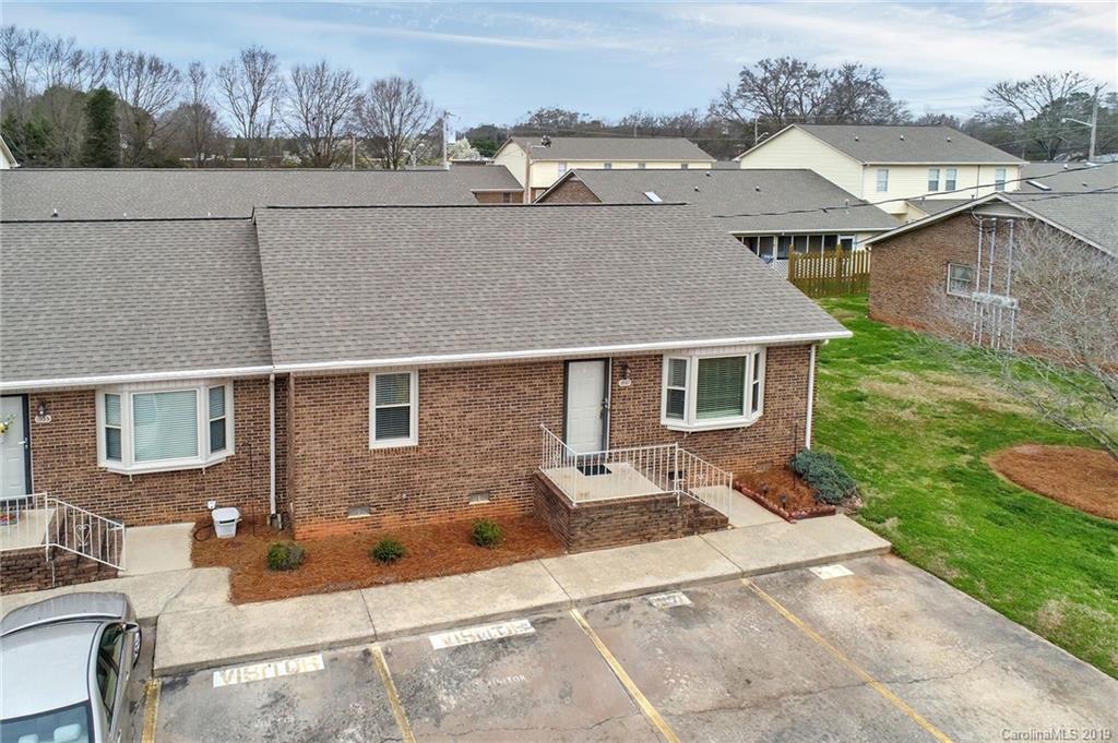 1957 Ebenezer Road Rock Hill, SC 29732 - Photo 3 of 35 Gallery Image 3