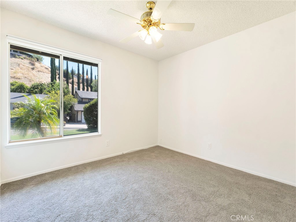 11549 Baird Avenue Porter Ranch, CA 91326 - Photo 17 of 39