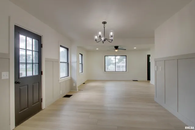 $179,000 | 1325 Locust Street, Quincy, IL 62301