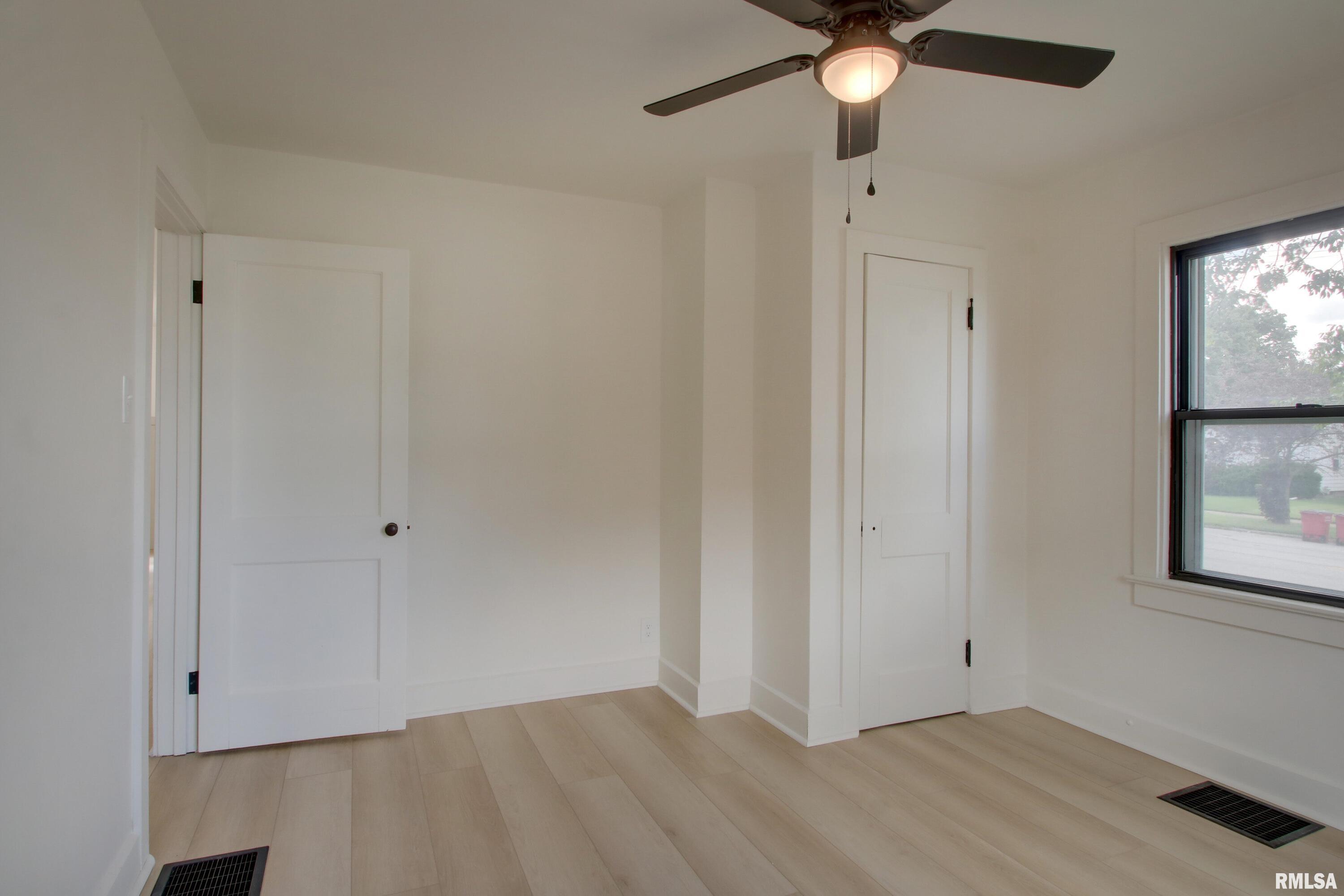 1325 Locust Street Quincy, IL 62301 - Photo 16 of 23