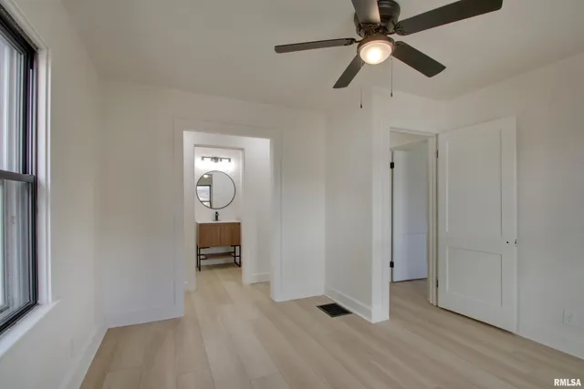 $179,000 | 1325 Locust Street, Quincy, IL 62301