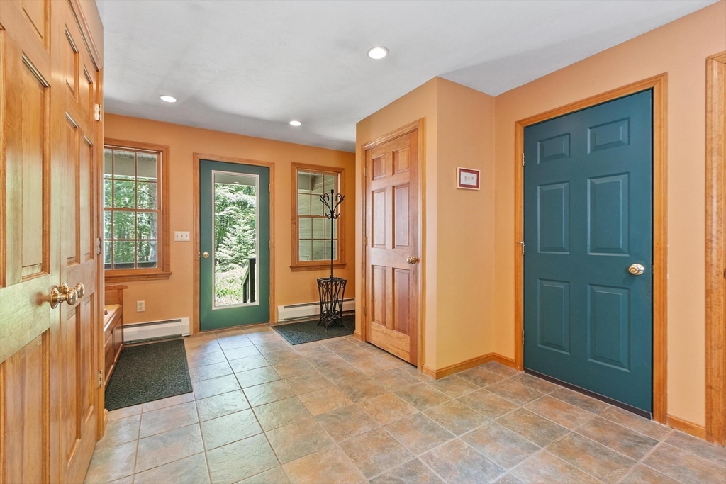 36 Country Lane Princeton, MA 01541 - Photo 7 of 42