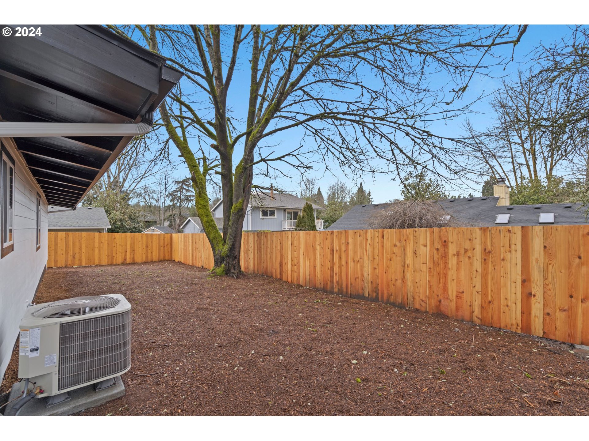 7501 Southwest Taylors Ferry Road Tigard, OR 97223 - Photo 20 of 24 Gallery Image 20