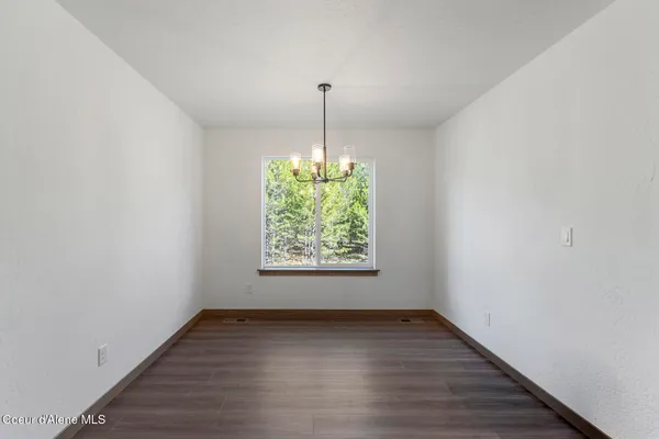 $516,900 | 866 East Valley Street South, Oldtown, ID 83822