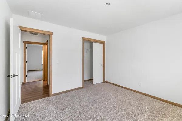 $516,900 | 866 East Valley Street South, Oldtown, ID 83822