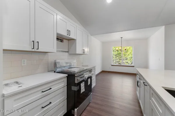 $516,900 | 866 East Valley Street South, Oldtown, ID 83822