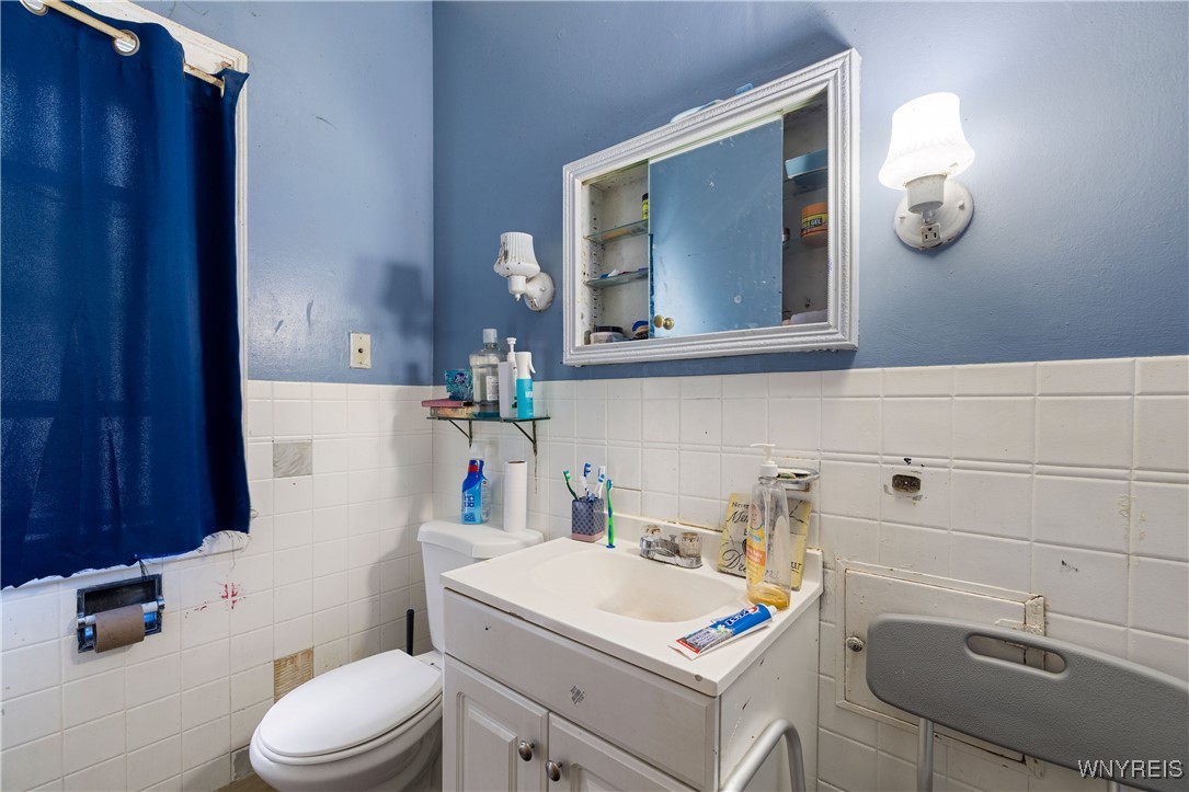 97 Humason Avenue Buffalo, NY 14211 - Photo 8 of 13