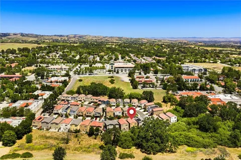 $699,000 | 331 Calle De Pueblo, Templeton, CA 93465
