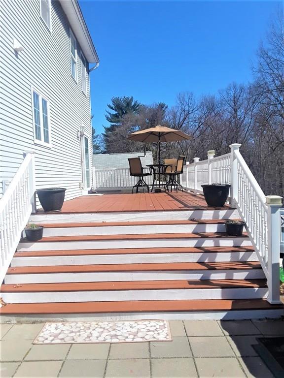 27 Aberdeen Road Springfield, MA 01109 - Photo 7 of 28