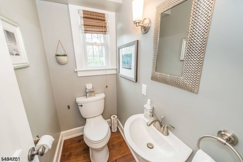 2 Inness Place Glen Ridge, NJ 07028 - Photo 10 of 25