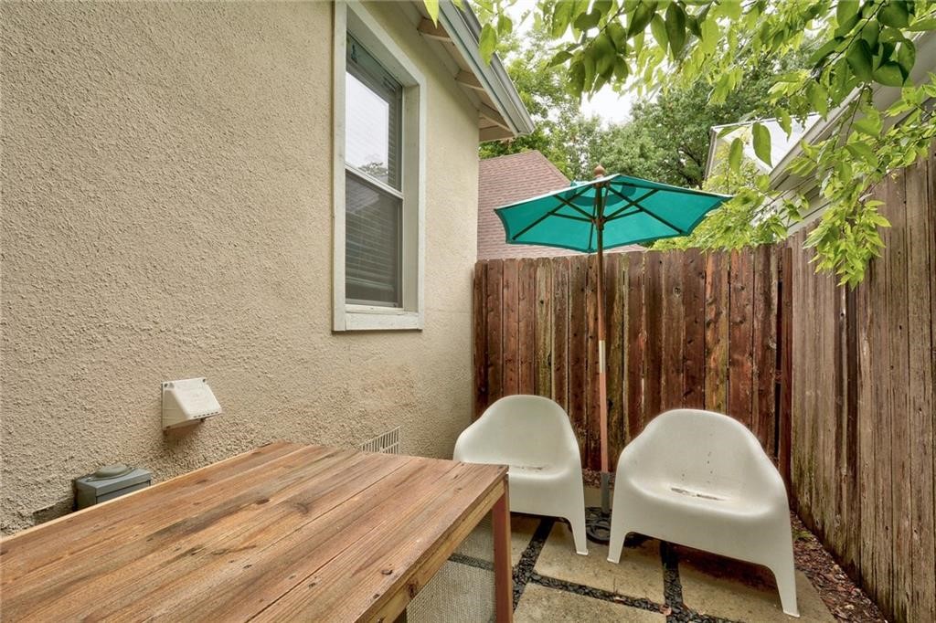 1110 West 22nd Street, Unit 13 Austin, TX 78705 - Photo 24 of 26