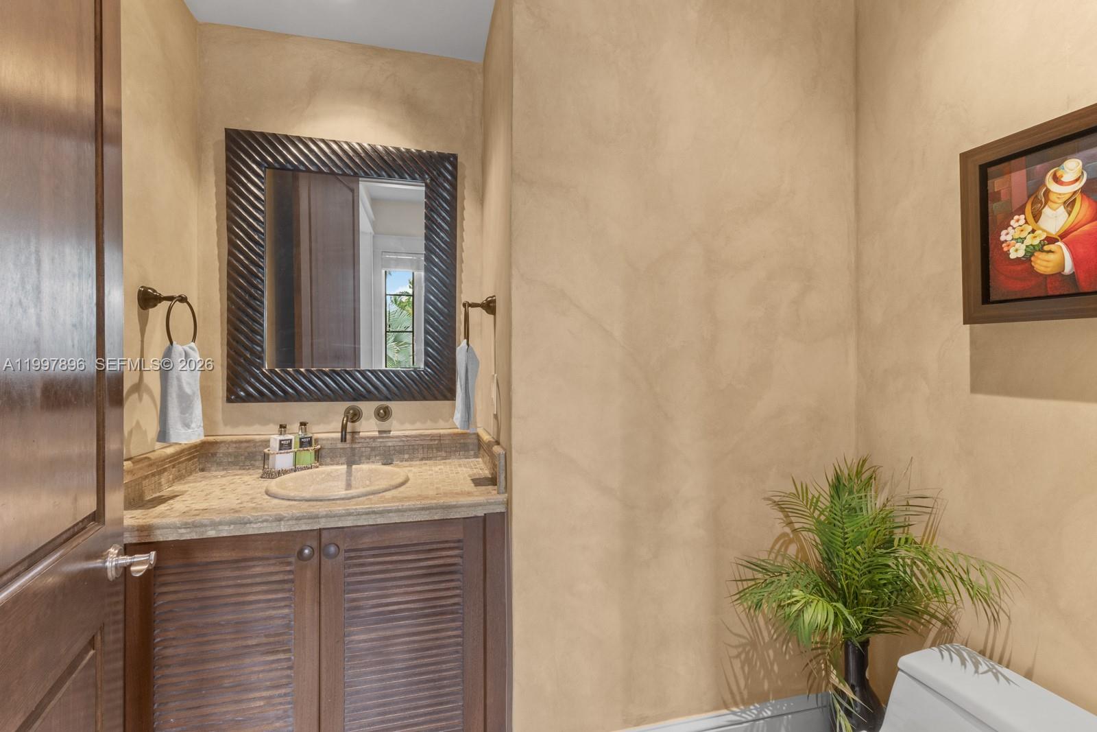 685 Harbor Lane Key Biscayne, FL 33149 - Photo 13 of 45