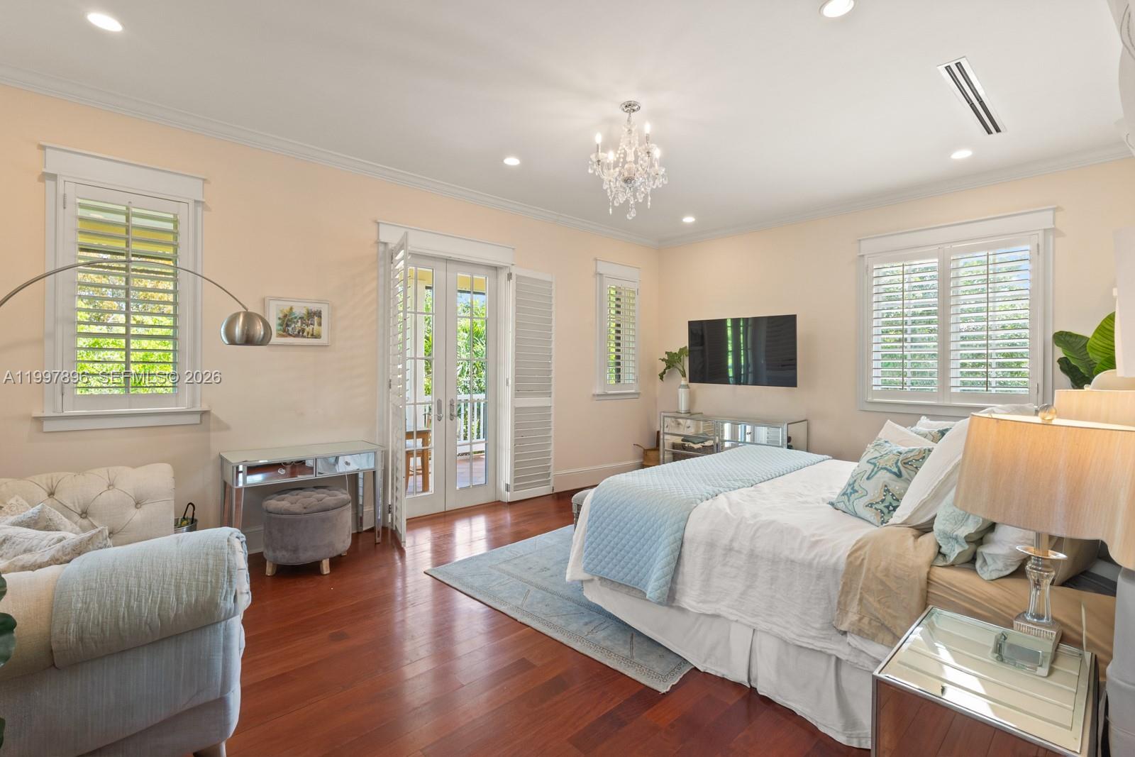 685 Harbor Lane Key Biscayne, FL 33149 - Photo 25 of 45