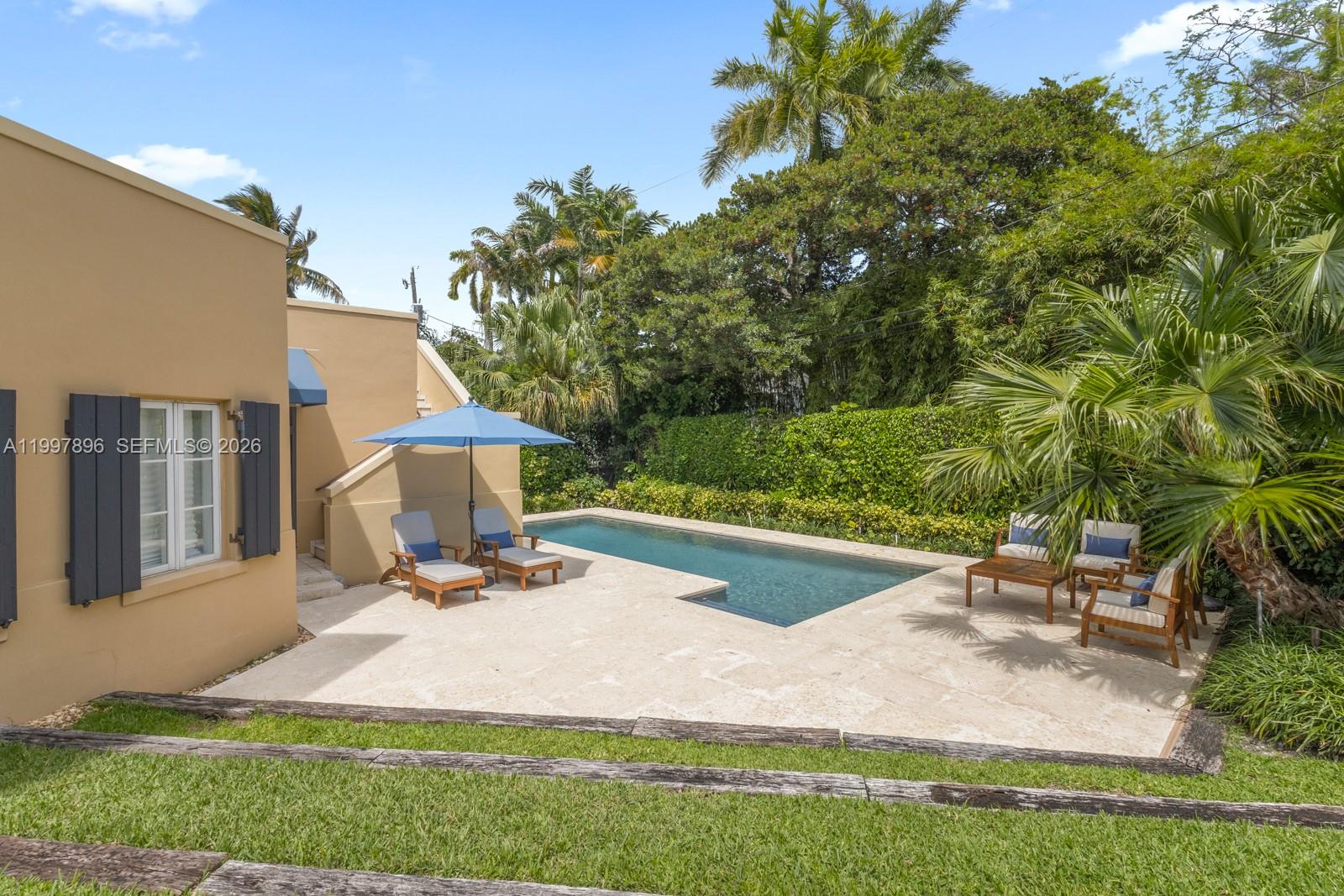 685 Harbor Lane Key Biscayne, FL 33149 - Photo 9 of 45