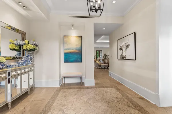 $6,950,000 | 685 Harbor Lane, Key Biscayne, FL 33149
