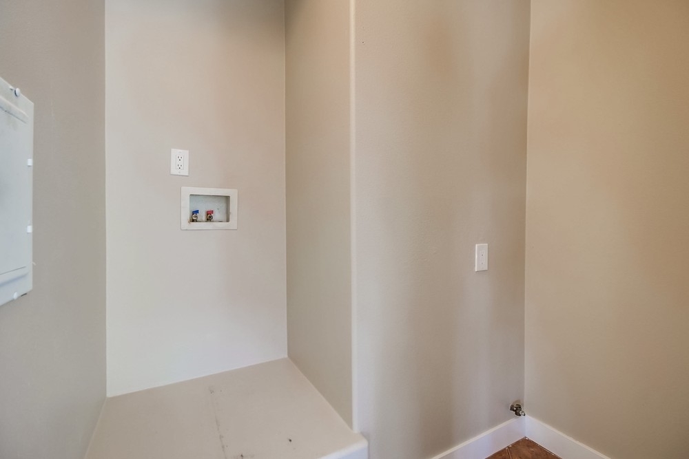 8821 Valencia Street Spring Valley, CA 91977 - Photo 9 of 25