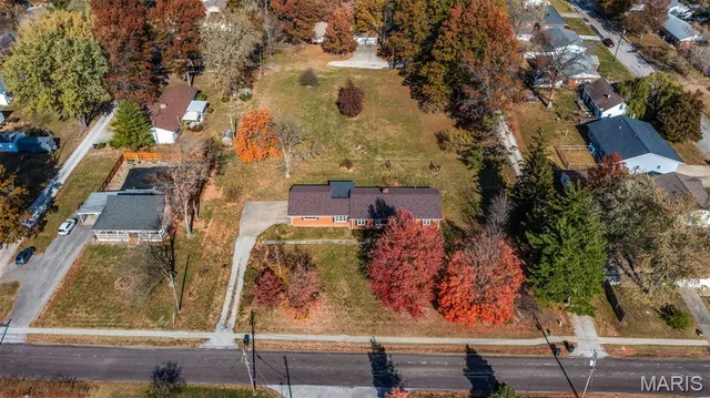 $199,000 | 1015 East Clark Street, Litchfield, IL 62056