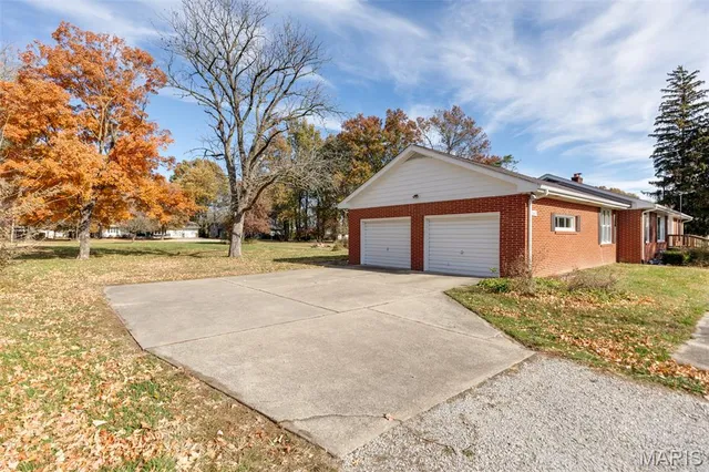 $199,000 | 1015 East Clark Street, Litchfield, IL 62056