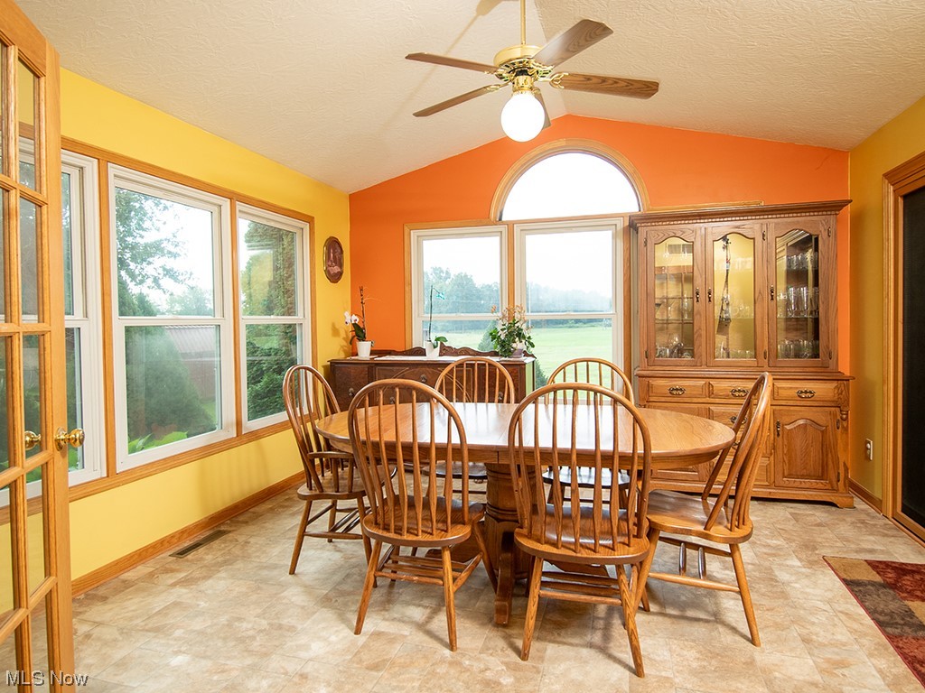 4958 Hayes Road Ravenna, OH 44266 - Photo 14 of 35 Gallery Image 14