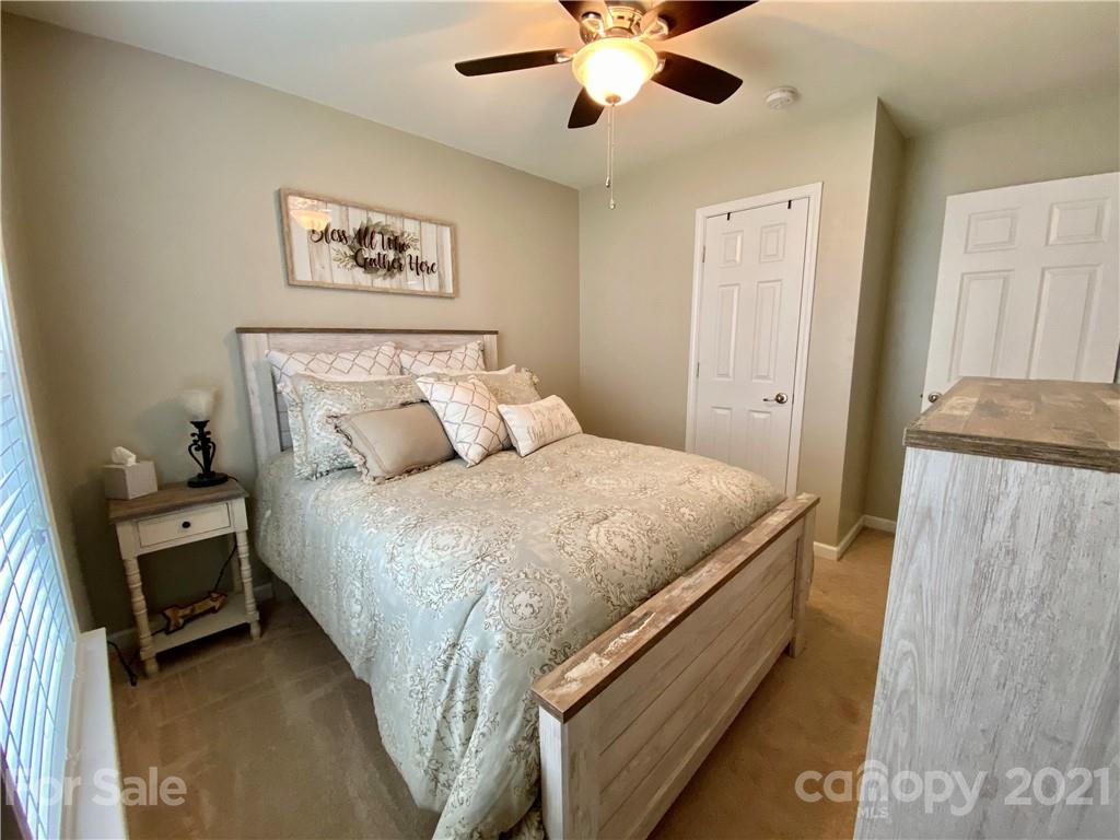 190 Haw River Road Fletcher, NC 28732 - Photo 22 of 32