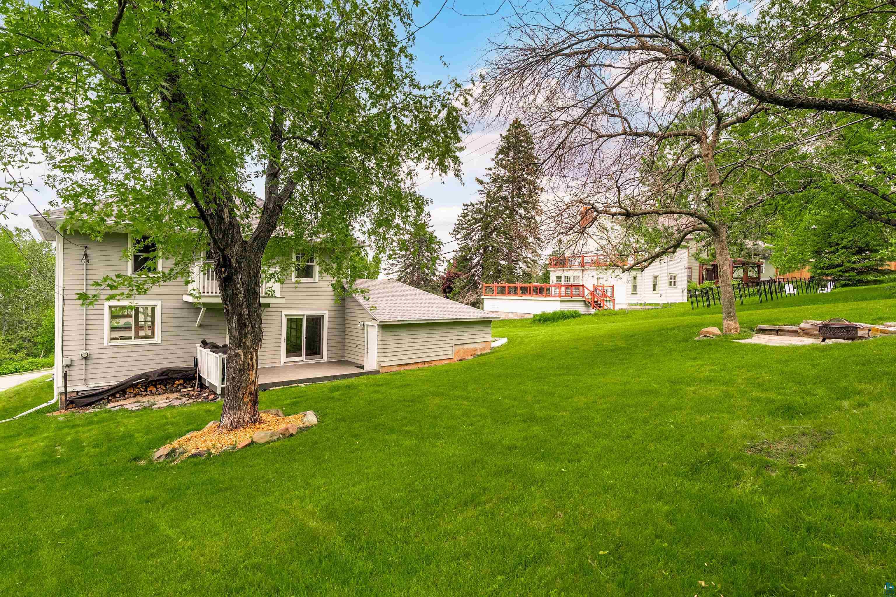 2701 East 2nd Street Duluth, MN 55812 - Photo 32 of 40