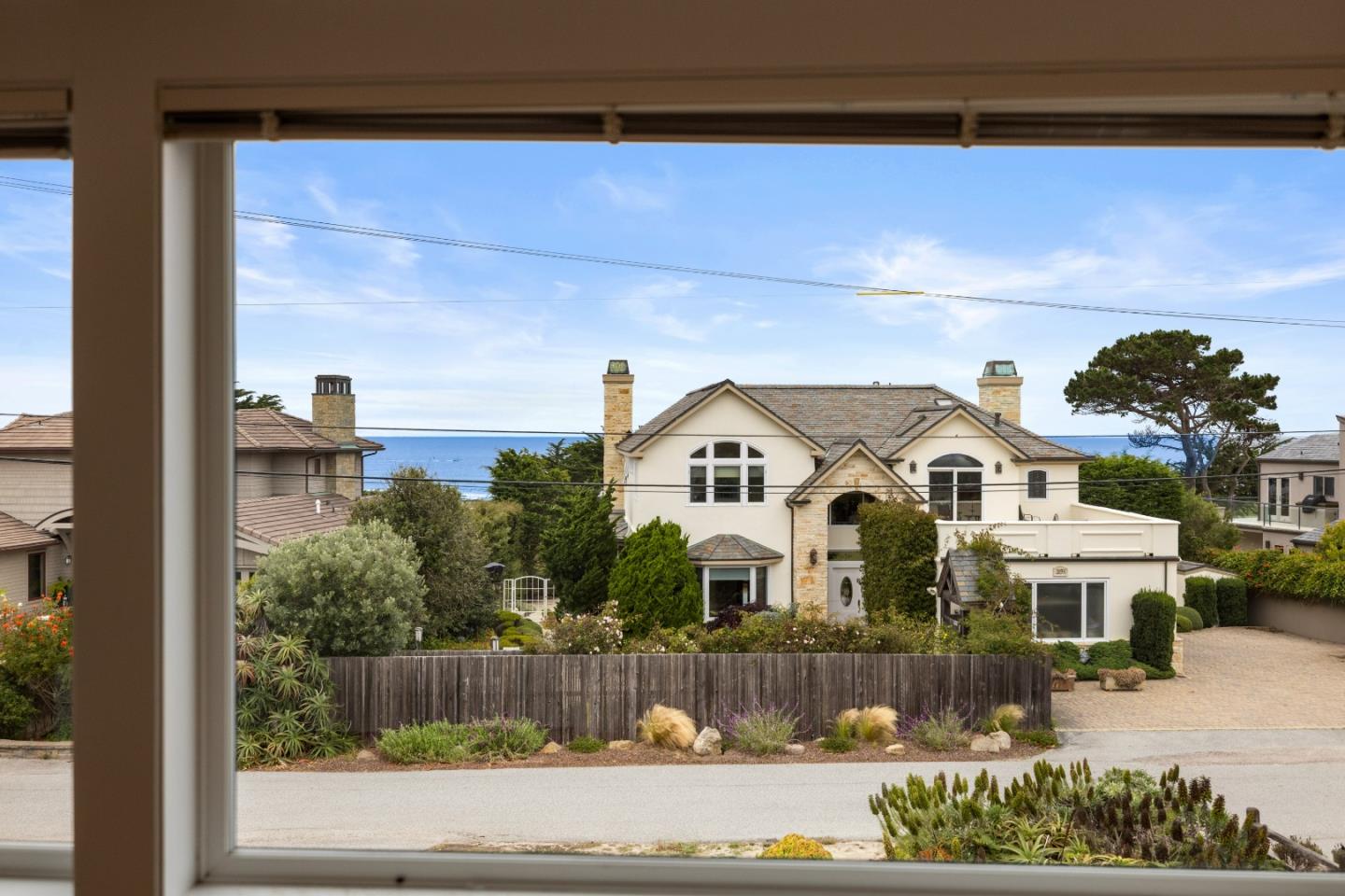 3053 Cormorant Road Pebble Beach, CA 93953 - Photo 4 of 17 Gallery Image 4