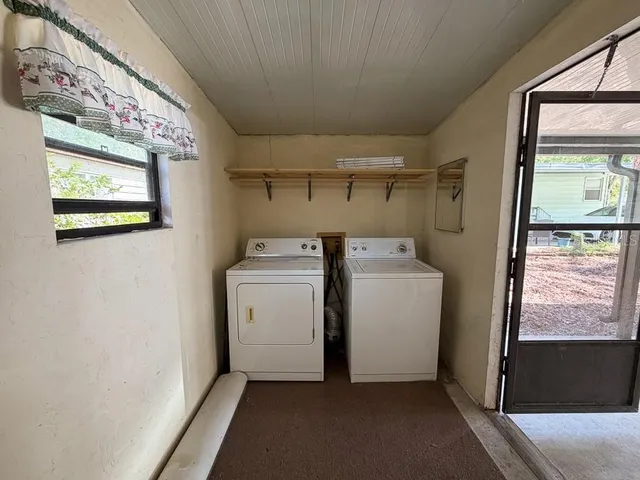 $1,300 | 4190 Northwest 85th Place, Gainesville, FL 32653