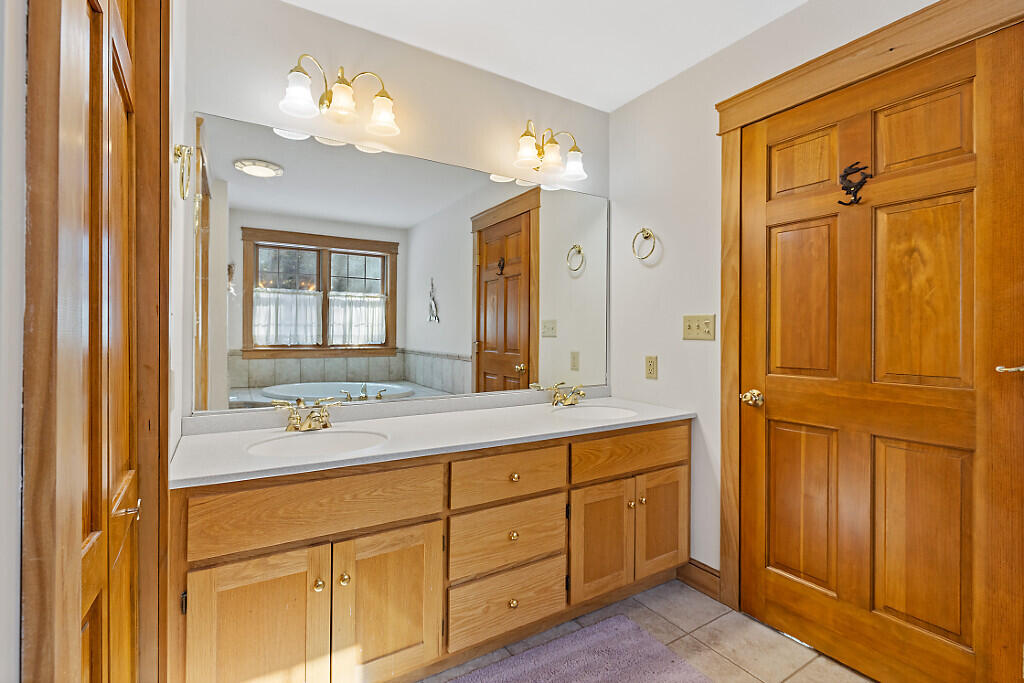 114 Maple Ridge Drive Winthrop, ME 04364 - Photo 45 of 59 15_BP5A0045_DxO_mls