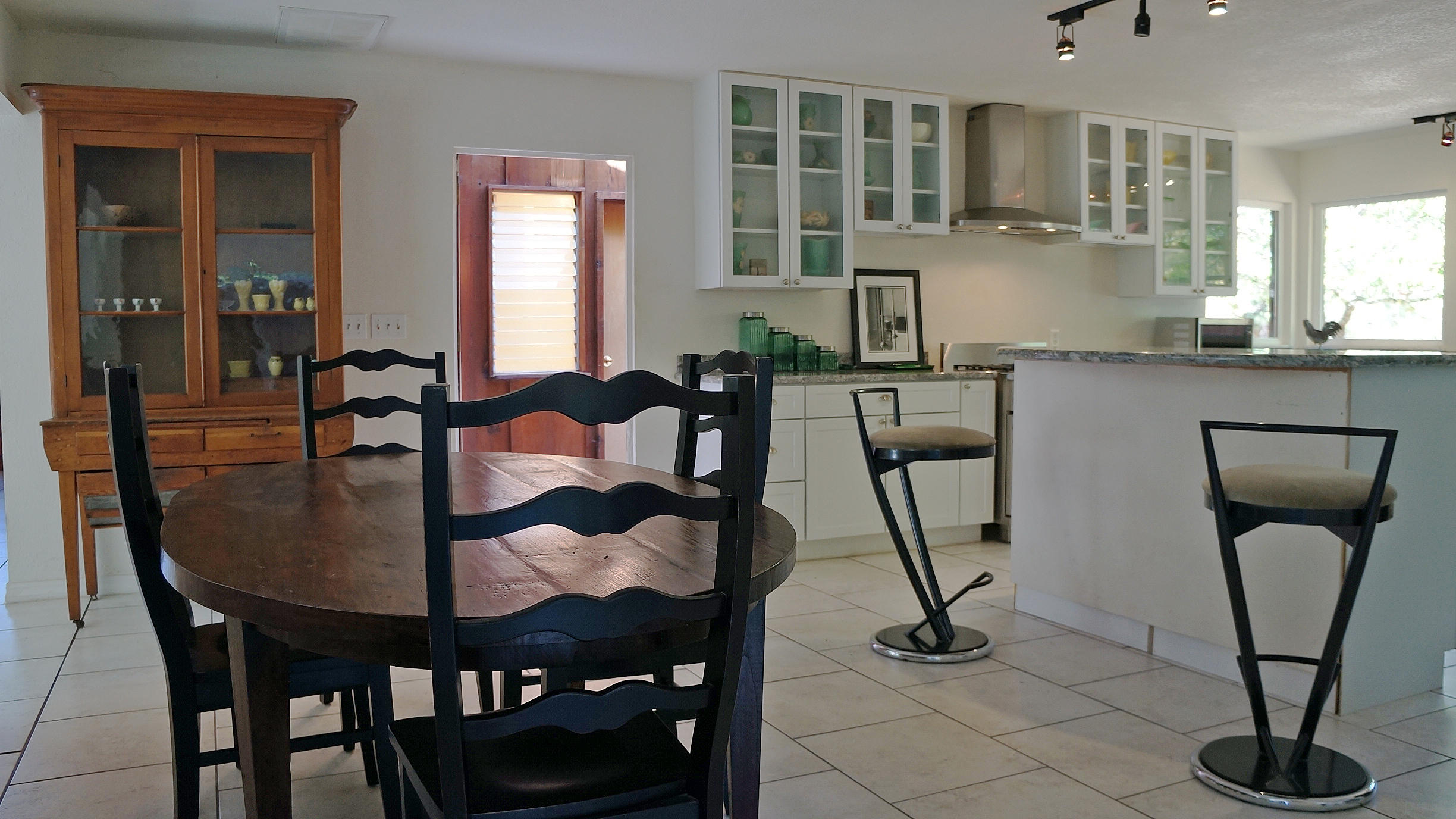 3502 Fisher Road Hydesville, CA 95547 - Photo 8 of 31 Dining