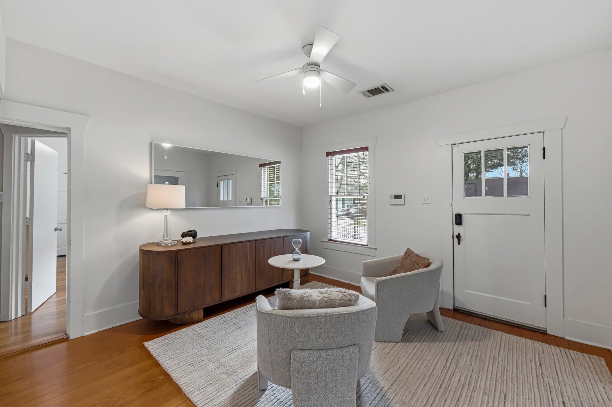 306 West 44th Street, Unit A Austin, TX 78751 - Photo 7 of 38 a living room with furniture and wooden floor