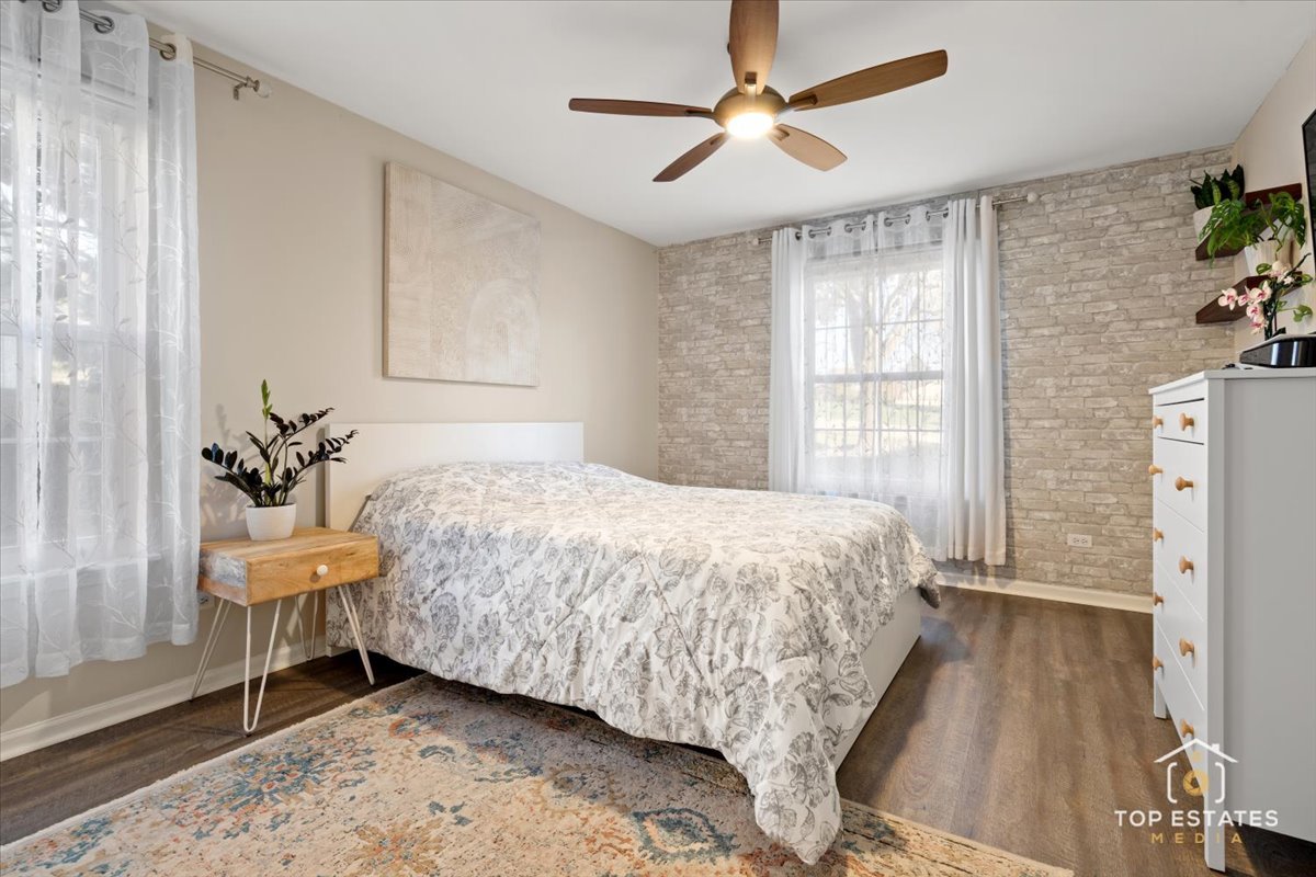 310 Buckingham Circle, Unit B Elgin, IL 60120 - Photo 16 of 36