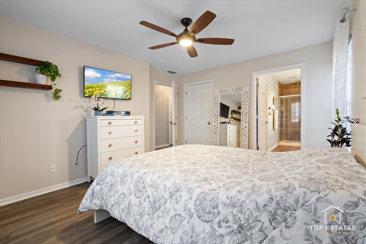 310 Buckingham Circle, Unit B Elgin, IL 60120 - Photo 18 of 36