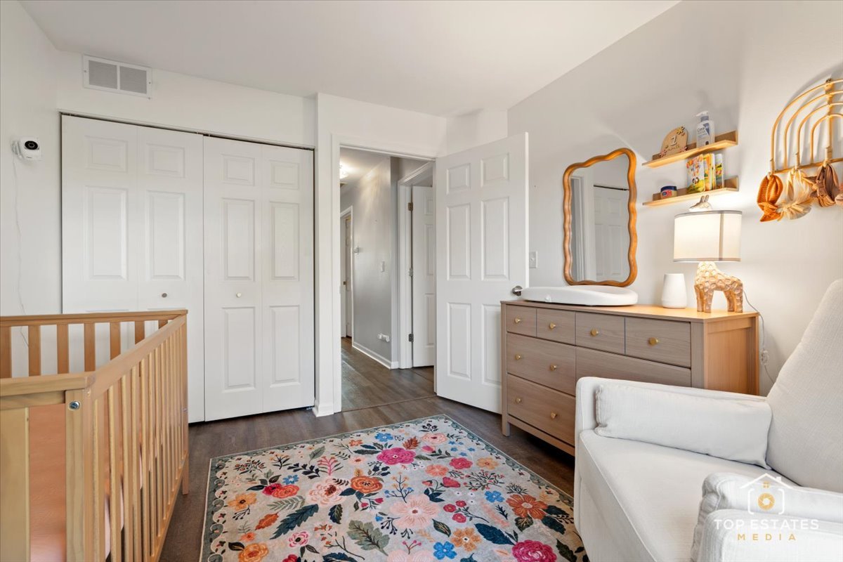 310 Buckingham Circle, Unit B Elgin, IL 60120 - Photo 22 of 36