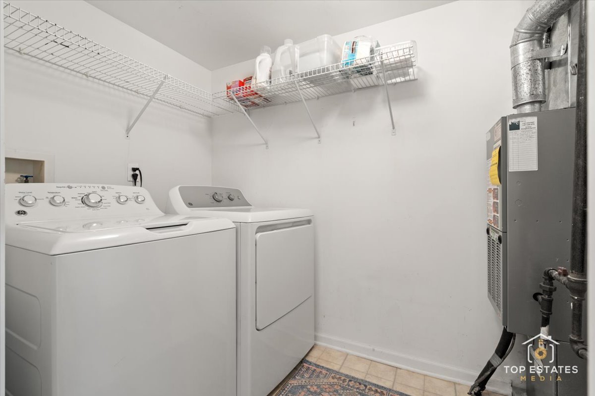 310 Buckingham Circle, Unit B Elgin, IL 60120 - Photo 25 of 36