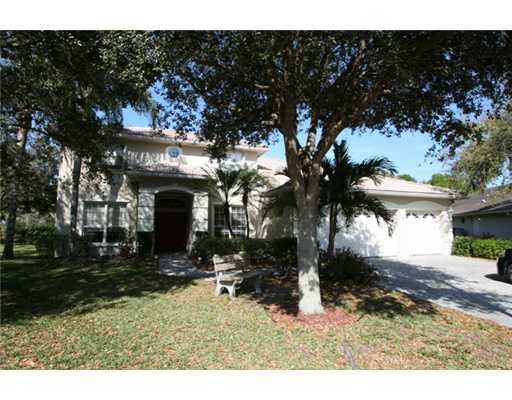 248 Bluejay Lane Jupiter, FL 33458 - Photo 1 of 16 Primary Photo