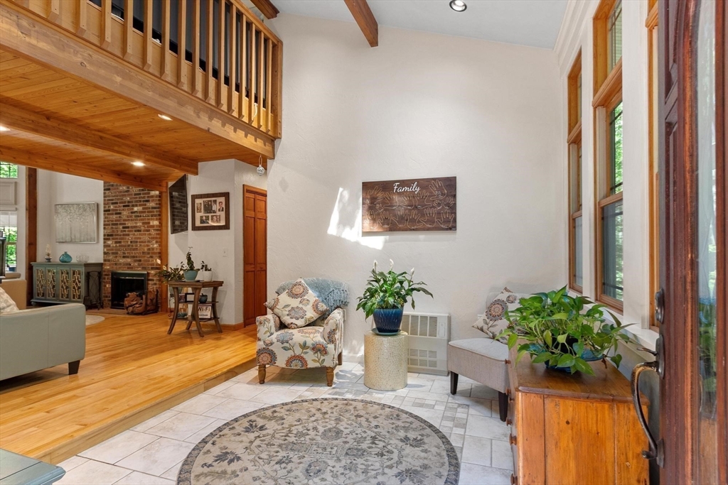 112 Elm Street Auburn, MA 01501 - Photo 15 of 42