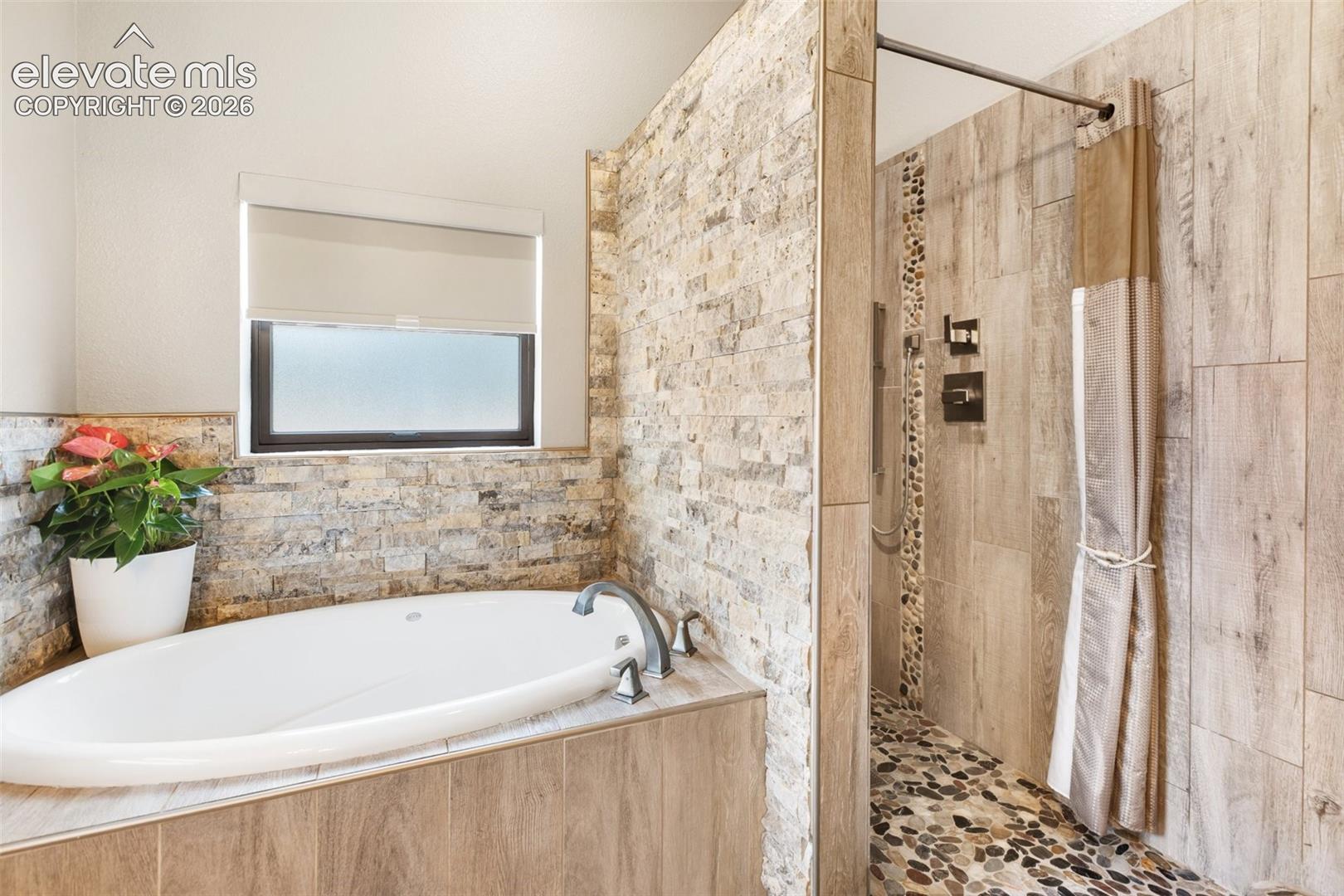 5542 N Road Divide, CO 80814 - Photo 27 of 50 Gallery Image 27