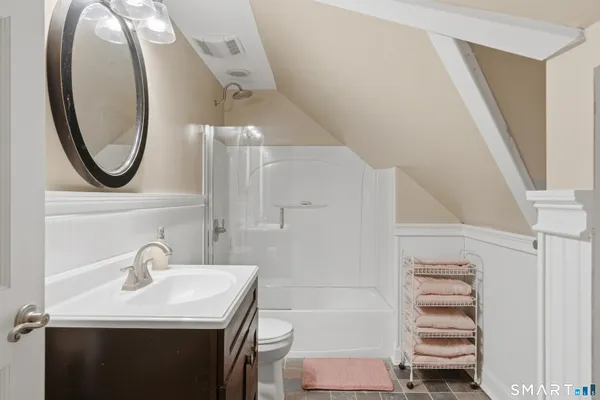 $995,000 | 46 Henderson Drive, Avon, CT 06001