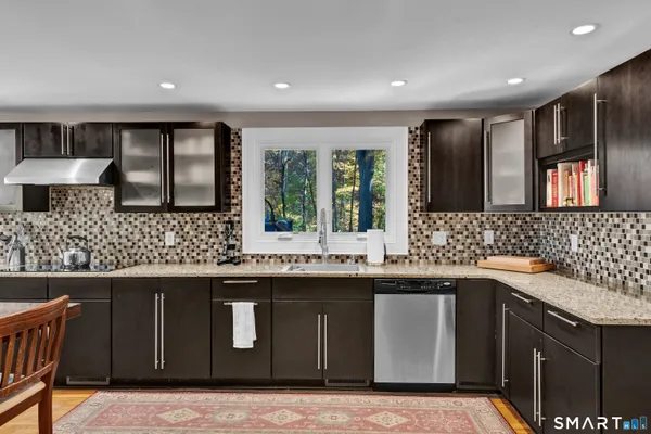 $995,000 | 46 Henderson Drive, Avon, CT 06001