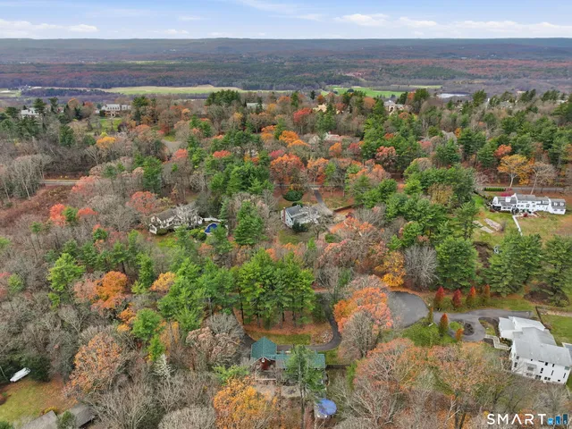 $995,000 | 46 Henderson Drive, Avon, CT 06001