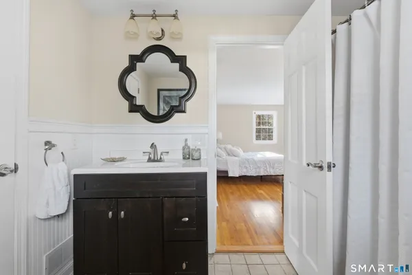 $995,000 | 46 Henderson Drive, Avon, CT 06001
