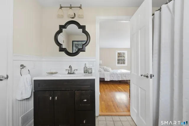 $995,000 | 46 Henderson Drive, Avon, CT 06001