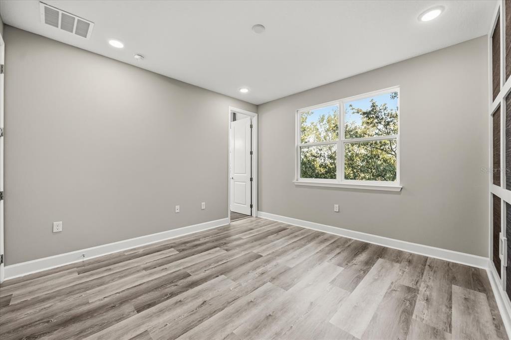 3505 Tracy Vickers Alley Orlando, FL 32828 - Photo 13 of 29