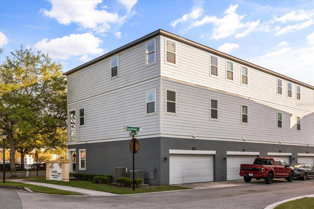 3505 Tracy Vickers Alley Orlando, FL 32828 - Photo 27 of 29