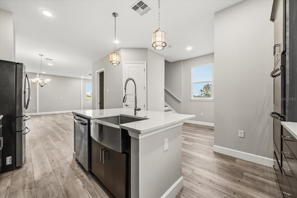 3505 Tracy Vickers Alley Orlando, FL 32828 - Photo 4 of 29