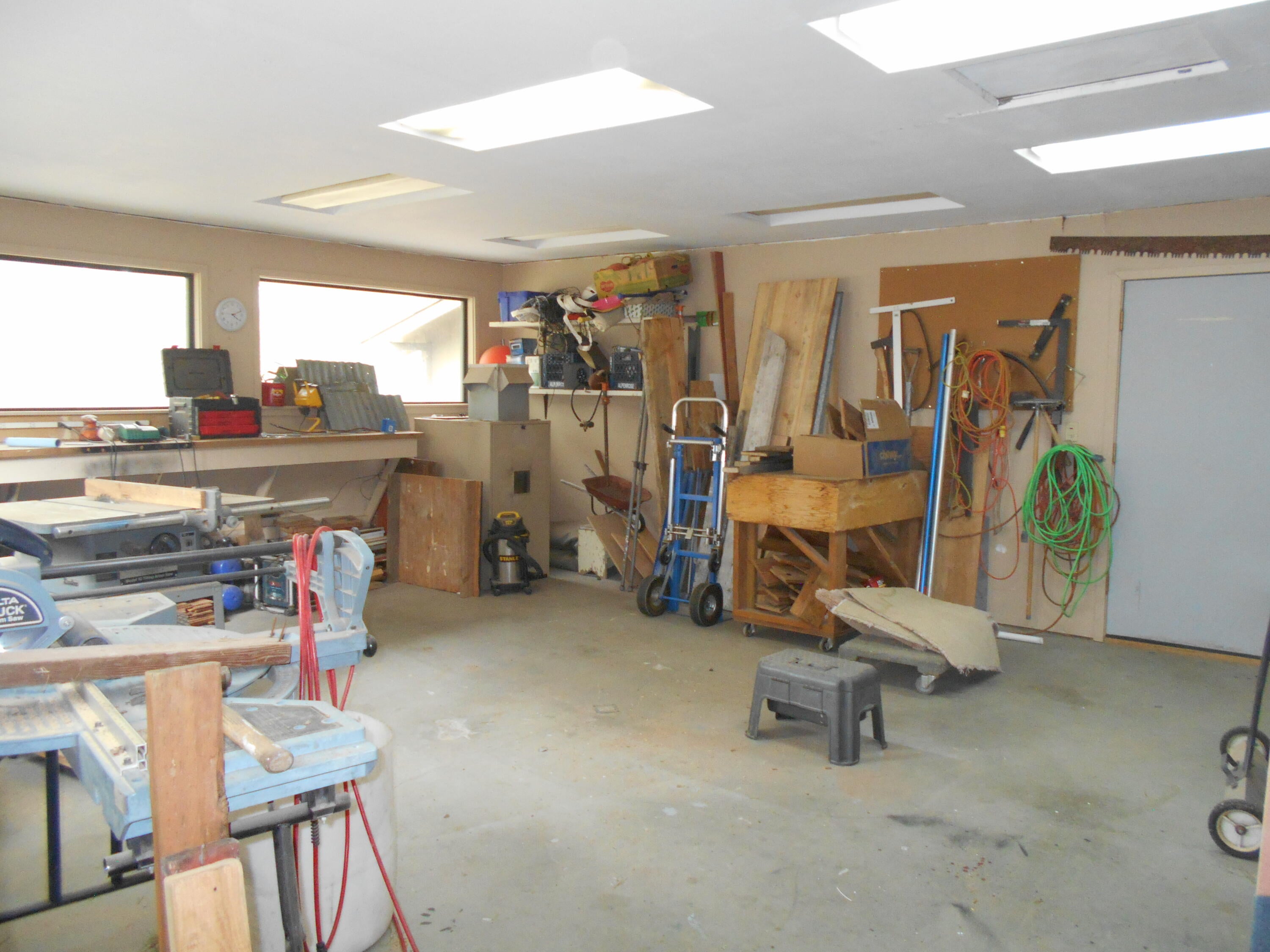 Ammon Shop