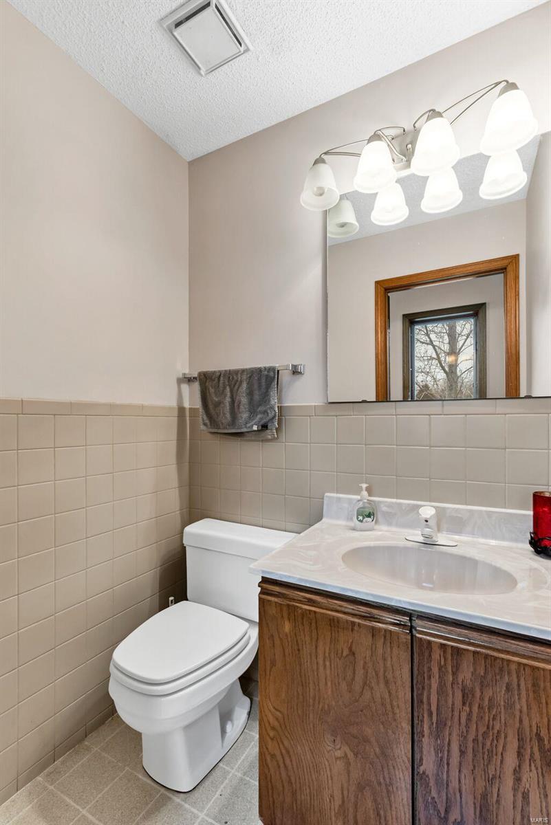 1680 Duello Road Lake St. Louis, MO 63367 - Photo 20 of 31