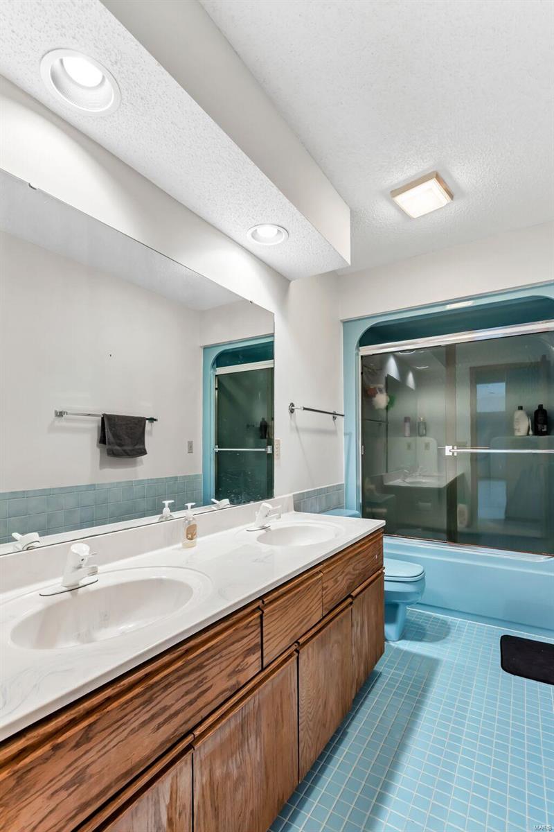 1680 Duello Road Lake St. Louis, MO 63367 - Photo 26 of 31